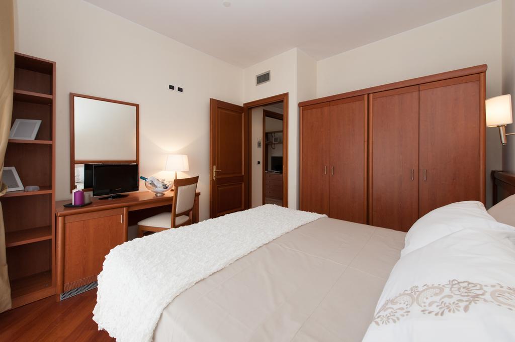 Residenza Il Parco 3 Apartment Roma Ngoại thất bức ảnh